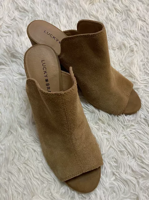 Lucky Brand Reygan Tan Suede Leather Wedge 3-1/2” Heel Slides Size 7.5 Preowned