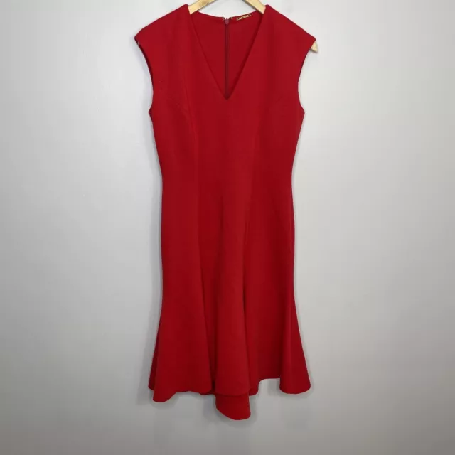 Elie Tahari  NWT - Moriah Dress in Glossy Red - Size 6 v-neck Fit And Flare