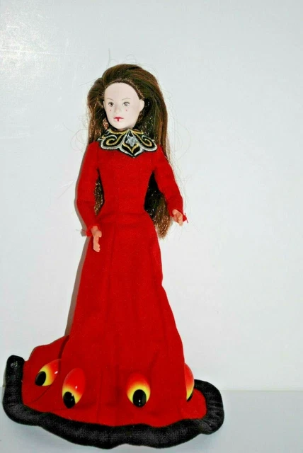 Star Wars Episode 1 Royal Elegance Queen AMIDALA Doll