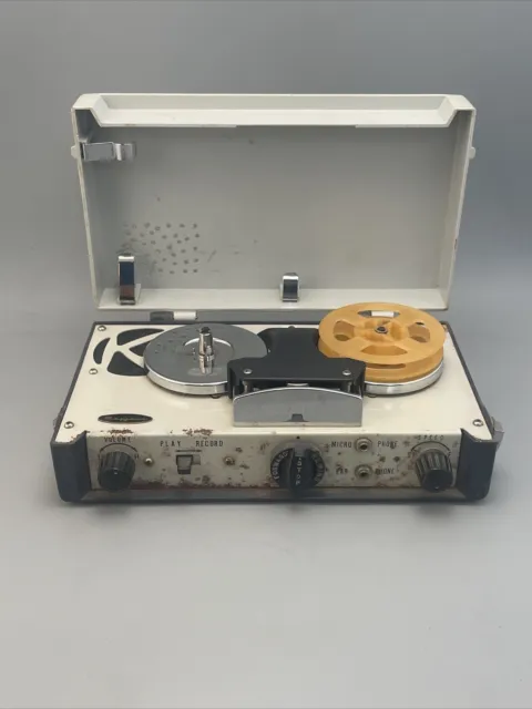 https://www.picclickimg.com/owUAAOSwK3dlunXs/Mayfair-4-Transistor-Reel-to-Reel-Tape-Recorder.webp