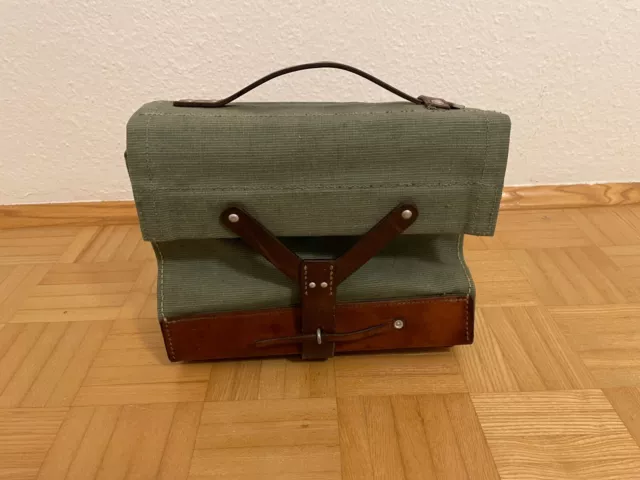 Henkeltasche aus ehem. schweizer Militärbestand, Magazintasche von 1963