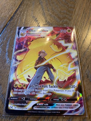 holo pikachu vmax