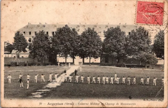 *50658 cpa Argentan - Caserne Molitor et champ de Manoeuvres