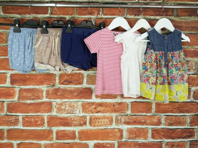 BABY GIRL BUNDLE AGE 18-24 MONTHS GAP JOULES etc SHORTS TOP T-SHIRT SUMMER 92CM