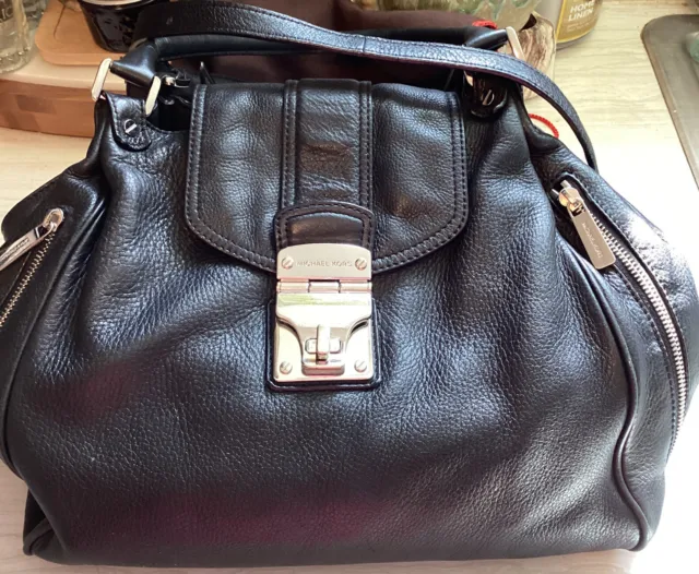 Louis Vuitton Mazarine PM Empreinte Black w/Storage Bag 20cm x 25.5cm x  12.5cm