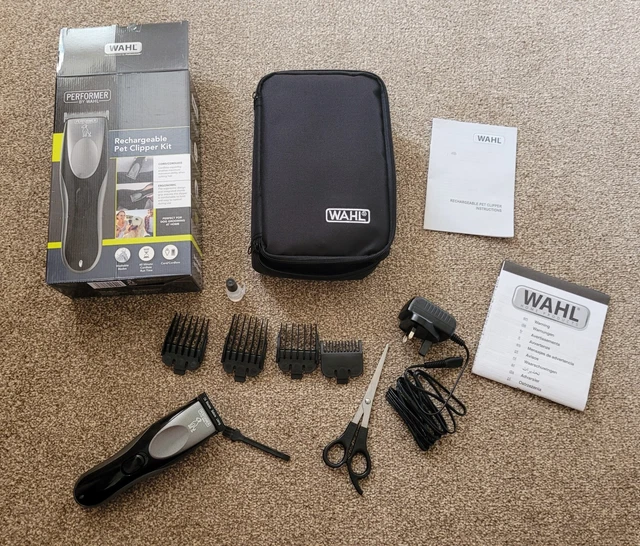 Kit tagliaerba ricaricabile per animali domestici Performers by Wahl (usato solo una volta su ascelle per cani)
