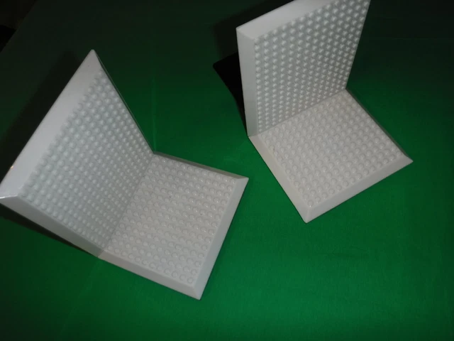 Think Geek Book Ends BUILDER BLOCK STYLE
