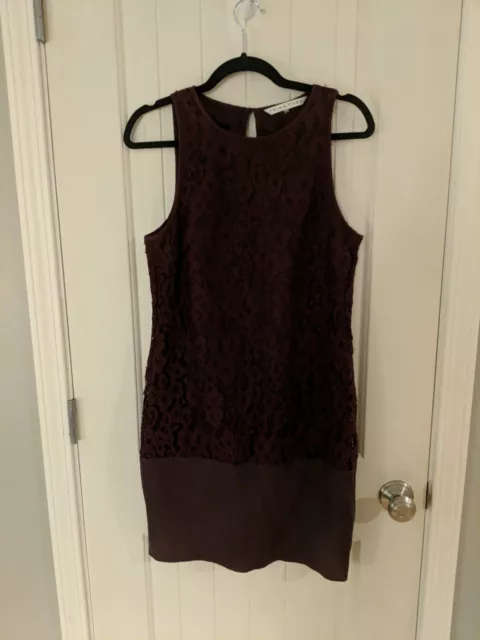 Trina Turk Size 8 Amyas Sheath Dress Burgundy Floral Lace Leather Panel