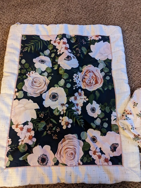 Levtex Baby Fiori TWO Piece Crib Bedding Set: Quilt & Fitted Sheet