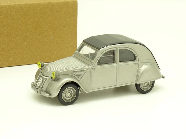 Miniature Citroën 2CV Grise, échelle 1/43, Belgique 1956, Modèle Vitesse