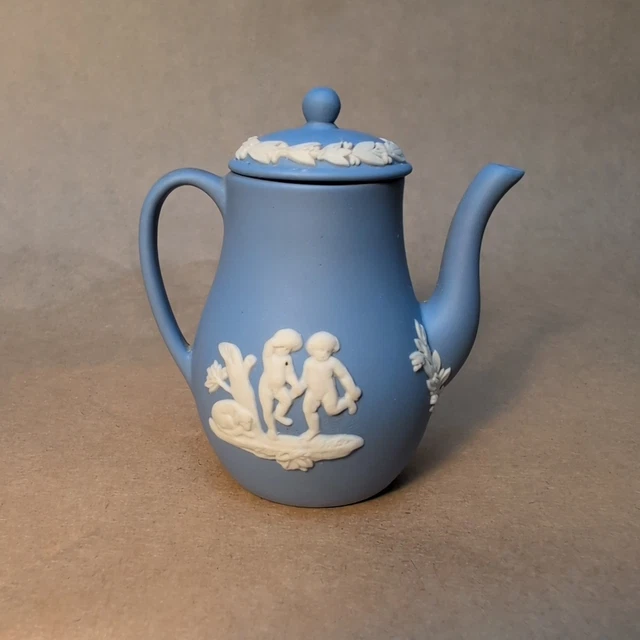 VINTAGE WEDGWOOD BLUE Jasperware Jasper Miniature Coffee Pot