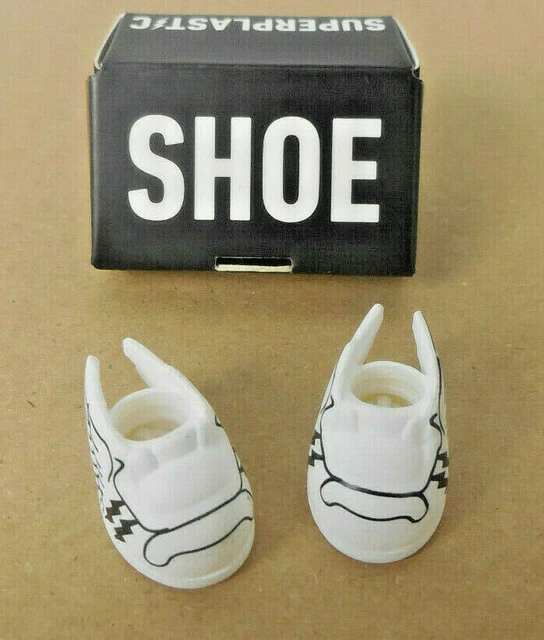 Miniatura Scarpe Shoe Eccellente Plastica Janky Circa 2 CM Grande Nuovo