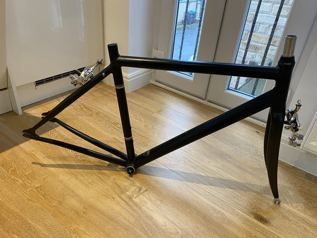 Langster frameset 2025