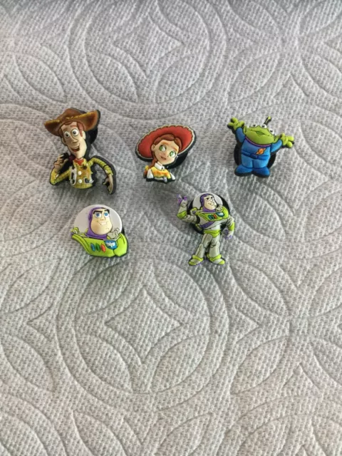 Jibbitz™ Toy Story Pack com 5 Unidades