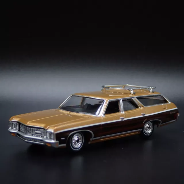 1970 Chevy Chevrolet Kingswood Estate Station Wagon 1/64 Scala Modellino Auto