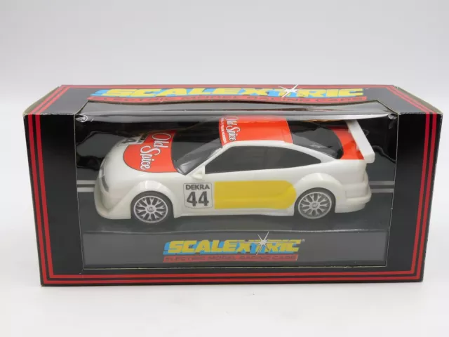 Scalextric Vauxhall Calibra Team Rosberg slot car C2030 1:32 MIB Hornby Scx