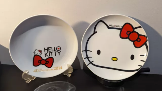 Hello Kitty 40Th Anniversary Plates -Set Of 2 *New* Sanrio/Lawson 2014.