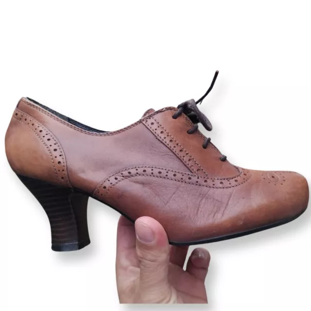 Hush Puppies size 5 Victorian Steampunk Tan Brown Lace Up Brogues Shoes