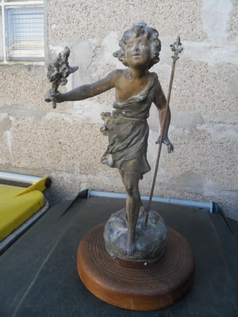 Vintage STATUE ART NOUVEAU 1900 par A. Moreau Le Petit Marchand de Lilas