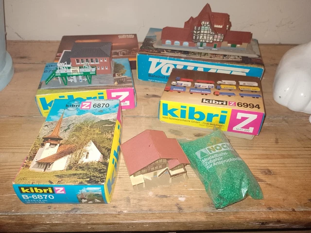 Maquette Kibri 8113 – Immeuble Magasin H0 – 1/87 – Moderne Wohn-u Geschäftshaus