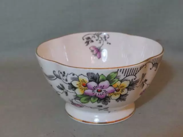 Windsor Bone China Sugar Bowl Patt.488 Purple Yellow Flowers