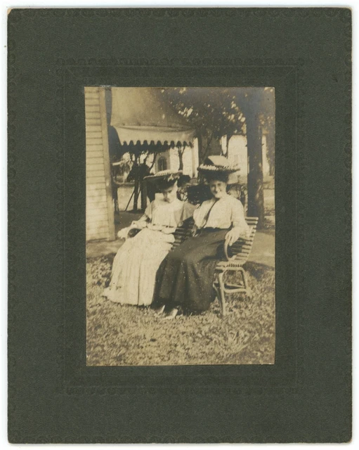 CIRCA 1900'S Named CABINET CARD 2 Women Victorian Clothes Sitting Outside Bench