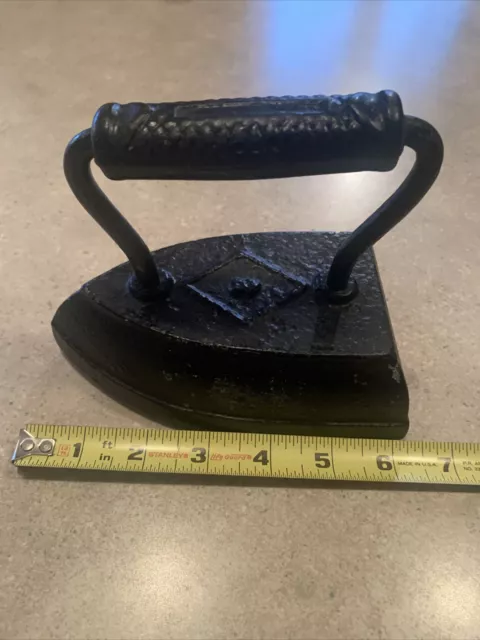 Vintage Heavy Cast Iron #8 Clothes Iron Door Stop Old American almost 8 pounds