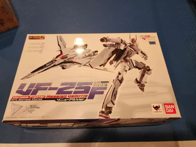 DX Chogokin : Macross F VF-25F Messiah Valkyrie (Saotome Alto Custom) Renewal