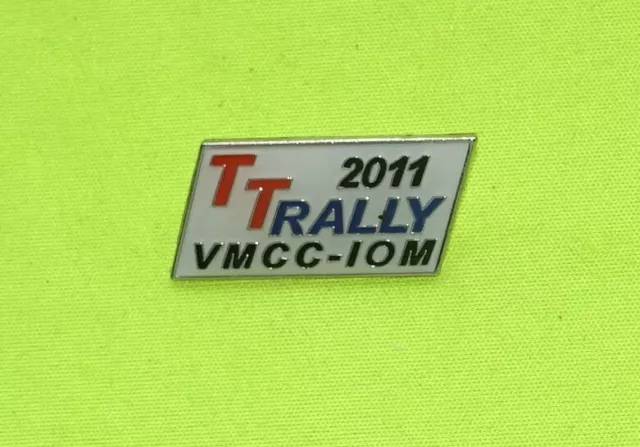 2011 Isle of Man TT RALLY Vintage MotorCycle Club VMCC IOM bike badges lapel pin