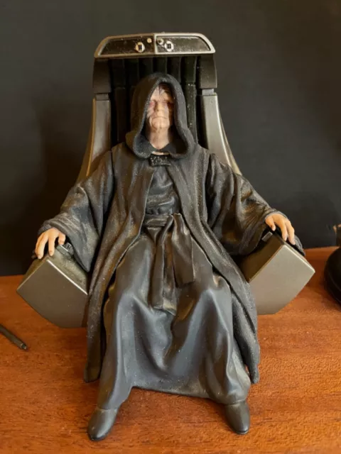 Star Wars Emperor Palpatine ArtFX+ Statue with Throne