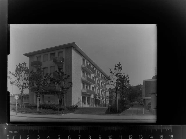 30022374 - 4000 Urdenbach Apotheke Duesseldorf Stadtkreis GLASNEGATIV