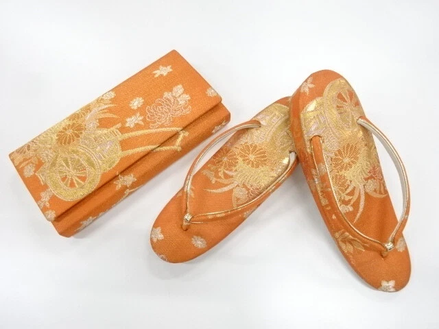 6403271: JAPANESE KIMONO / ANTIQUE BAG & ZORI (23 cm) SET / WOVEN FLOWER CART