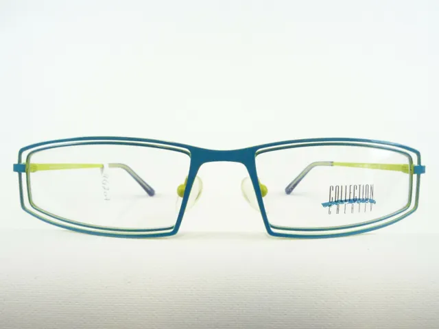 Blaue Brille kleines Brillengestell Fassung flache Form in fetziger Farbe Gr. S