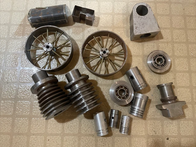 Vintage Model Engine Parts Lot Hit And Miss Engine