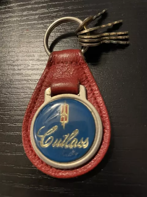 Oldsmobile Cutlass Supreme Keychain Rare Red Leather Key Fob Key Chain