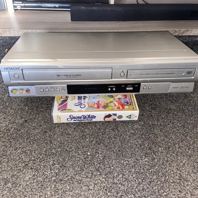 HITACHI DVPF4E DUAL Deck DVD Player VCR VHS VIDEO CASSETTE Recorder