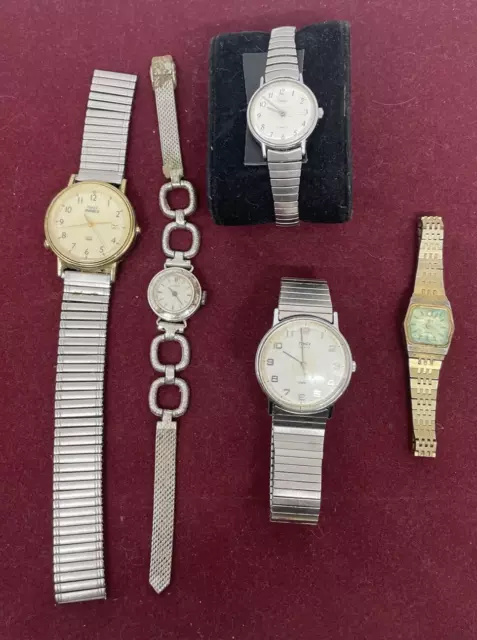 Lot de 5 Montres TIMEX VINTAGE 1960-1970 pour pièces ou à restaurer