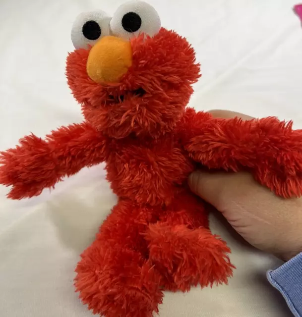 Sesame Street Celebrating 40 years 9 inch Elmo Plush Made By Mattel ELMO PLUSH