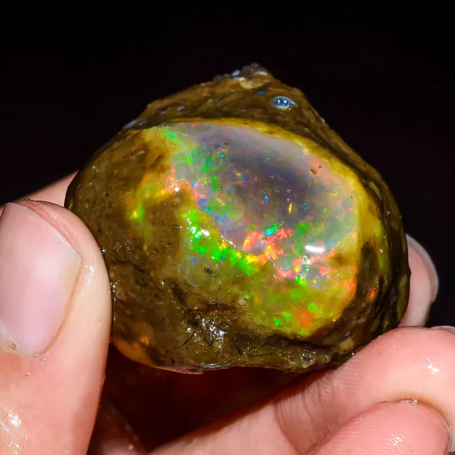 Black Opal Rough Welo Fire Raw Ethiopian opal Crystal Gemstone 145 CT