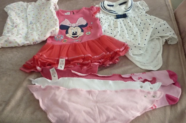 Baby Girls clothes Bundle. 7 Items. Age 3/6 months. Used