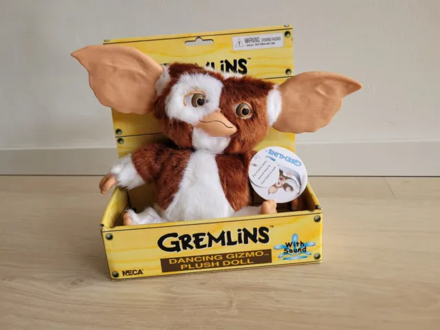 Neca GREMLINS 2 Kleine Monster Dancing Gizmo the Mogwai Move & Sound Alien  NEU