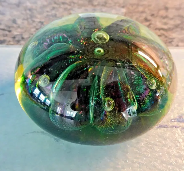 Signed Fred Cresswell Dichroic Seaview Anemone Art Glass Paperweight 7/91