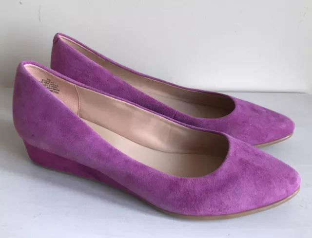 e360 Easy Spirit  Women's 9M Avery Low Wedge Pumps Shoes Magenta Pink Suede NEW