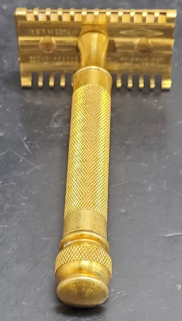 Vintage 1930's Gillette NEW Long Comb DE Safety Razor Gold 3