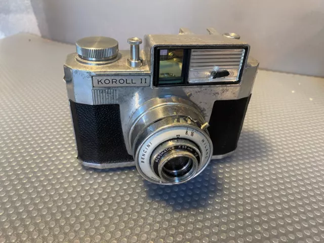 BENCINI KOROLL II VINTAGE 120 FILM CAMERA 1960’s Untested