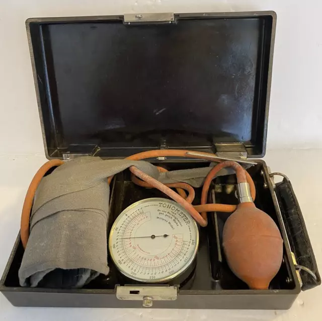 Vintage Dr. Recklinghausen Sphygmomanometer Blood Pressure Monitor In Bakelite