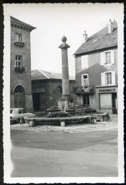 photo originale . Rougemont dans le doubs . 25 . pharmacie