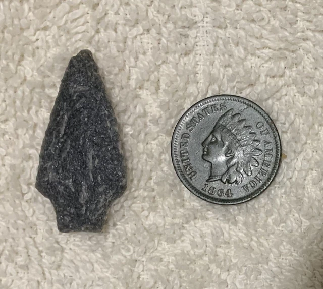 Nice Small Blue Quartzite Point From Berks County Pennsylvania Arrowhead