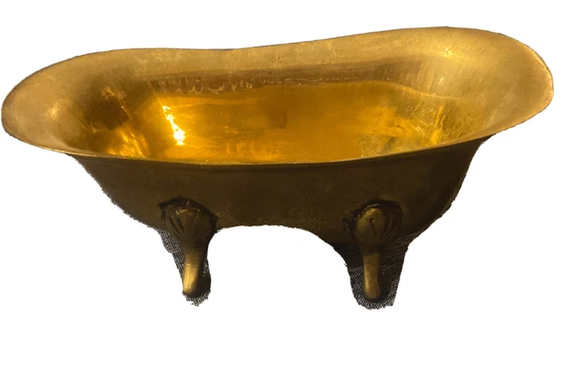 Vintage Brass Miniature Tub Claw Foot Bathtub Dollhouse Soap Dish & mini baby