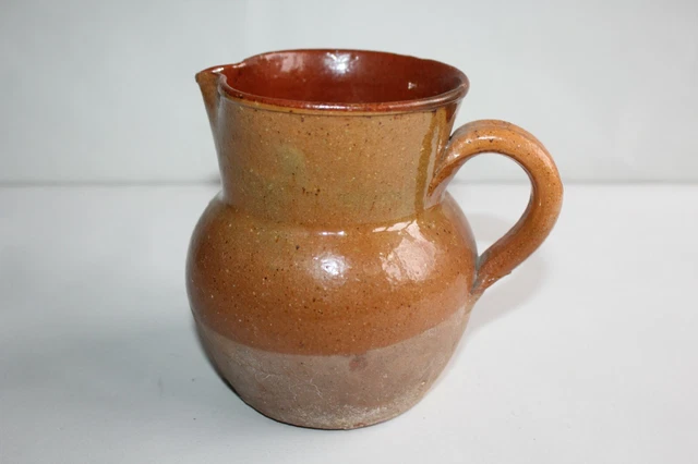 Ancien pichet  en poterie provençale , grès vernissé